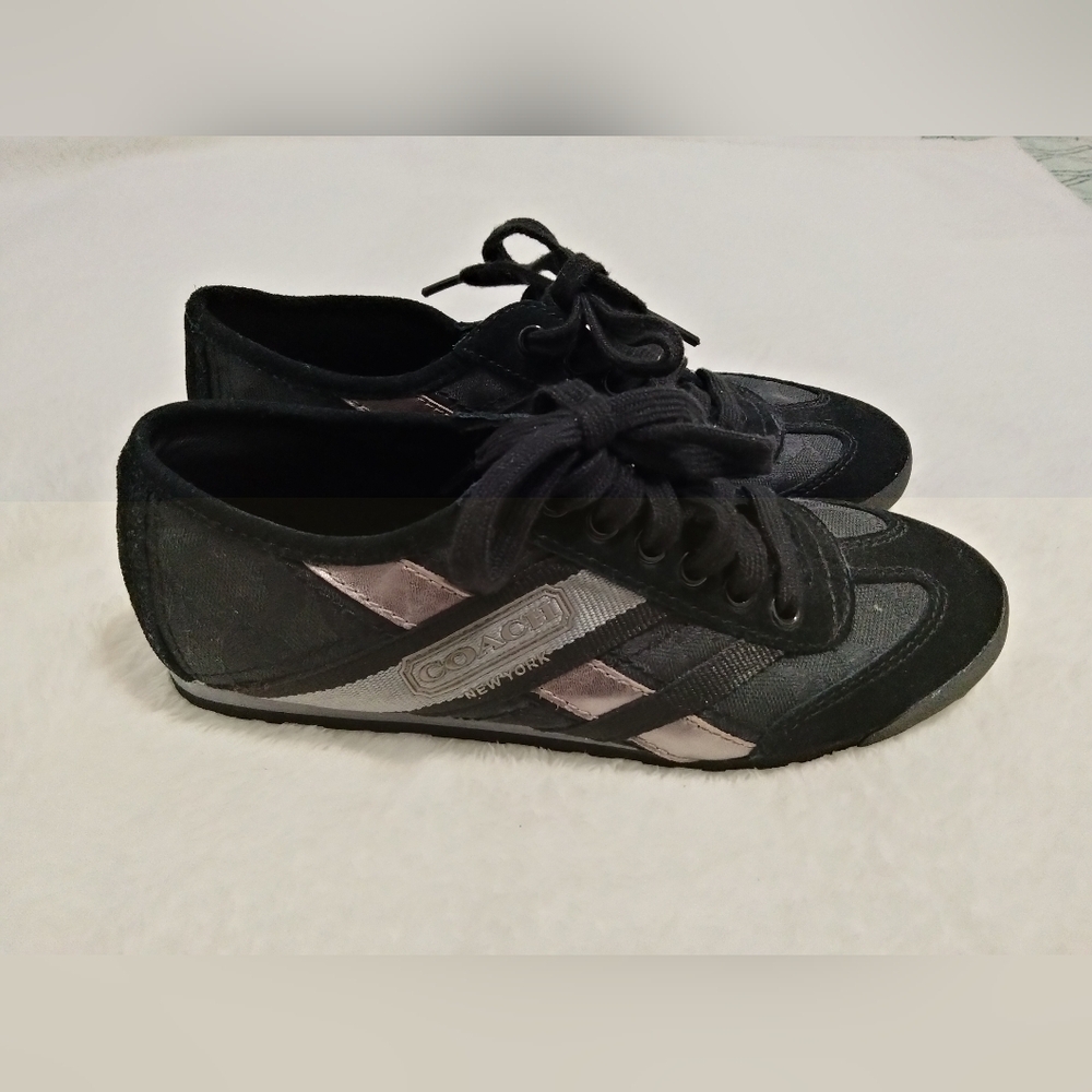 Coach Vintage, Y2K Shoes W6.5 - Picture 4 of 14